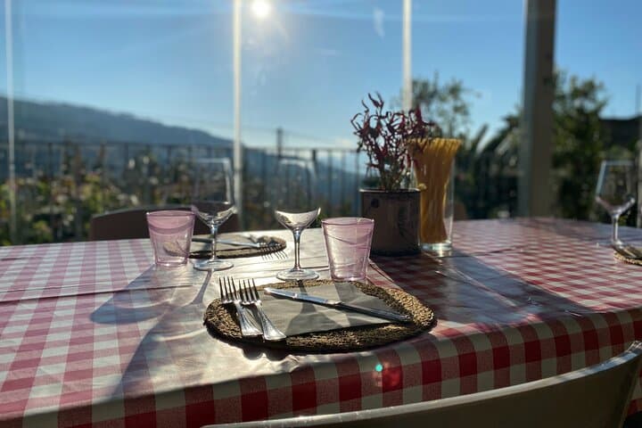 Sorrento: Pasta and Tiramisu Cooking Class with Lunch and Wine
