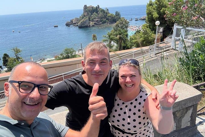 Private Catania Evening Tour to Volcanic Villages & Castle