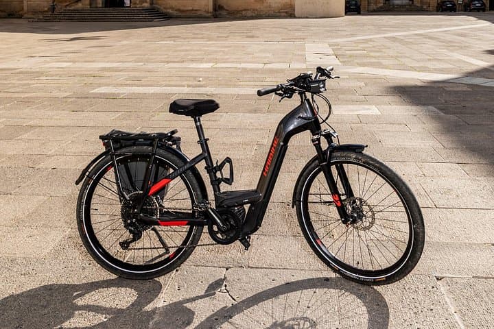 Lecce: Top Quality E-Bike Rental