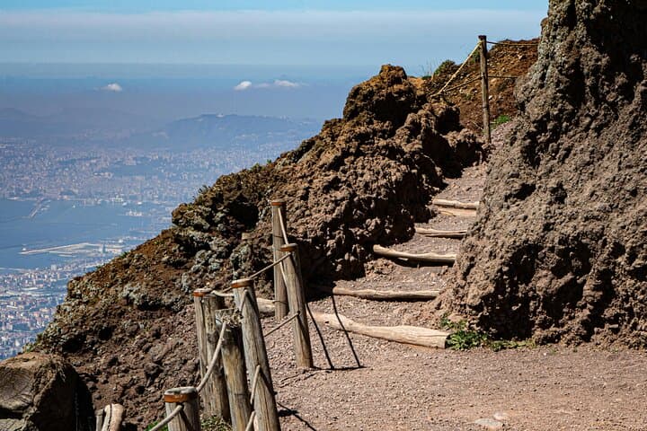 Mount Vesuvius tour with ticket from Naples