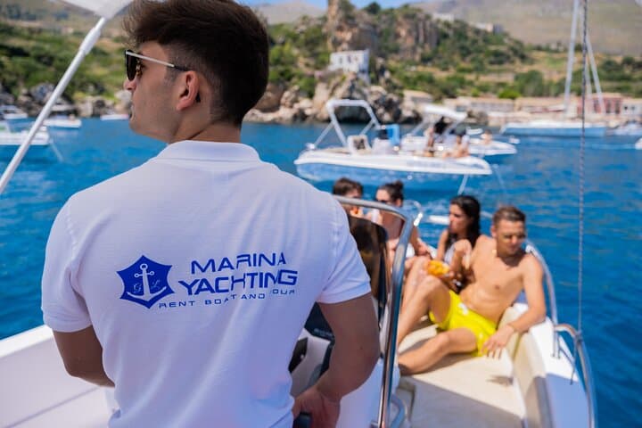 4-Hour Private Boat Tour of Castellammare del Golfo