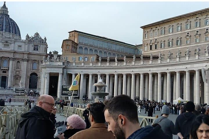 St. Peter’s Basilica is the largest church in the world, featuring stunning architecture, Michelangelo’s Pietà, and the tomb of Saint Peter beneath the altar.