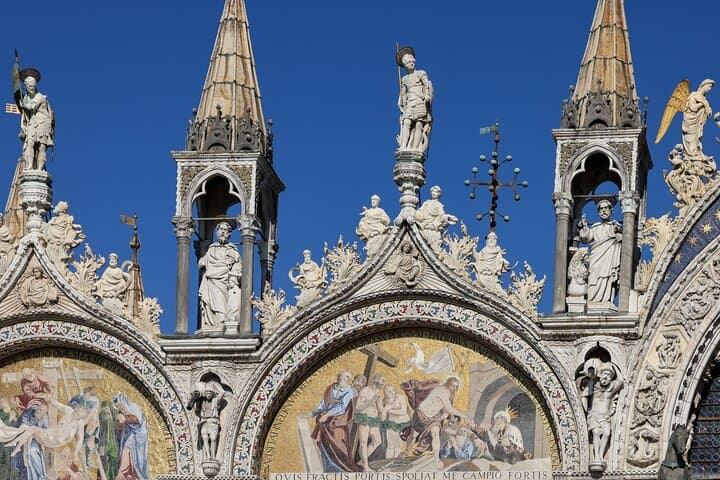 Venice City Pass St Marks Basilica Gondola, Islands & transport