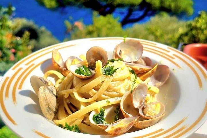 Praiano–HomeRestaurant : Cooking Class with Terra or Mare Amalfi Menu