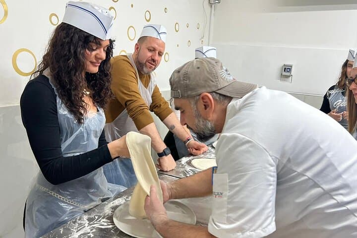 Cooking Class Pizza Dough and San Marzano Sauce in Naples