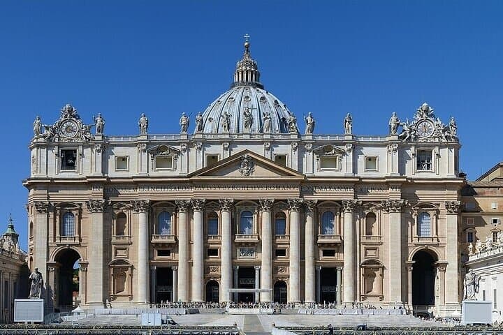 St. Peter's Basilica with digital audioguide