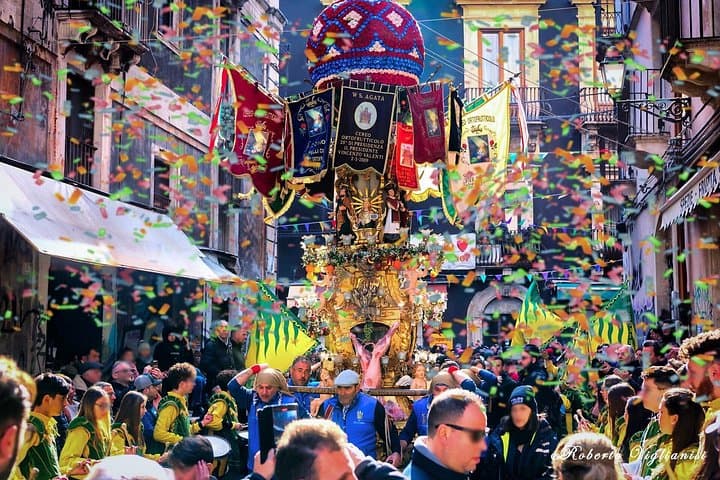 Etna and Catania Full Day Tour Fire and Sou in Sicily