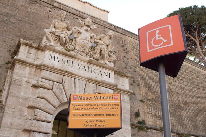 Vatican Wheelchair Accessible Museums and Sistine Chapel Tour