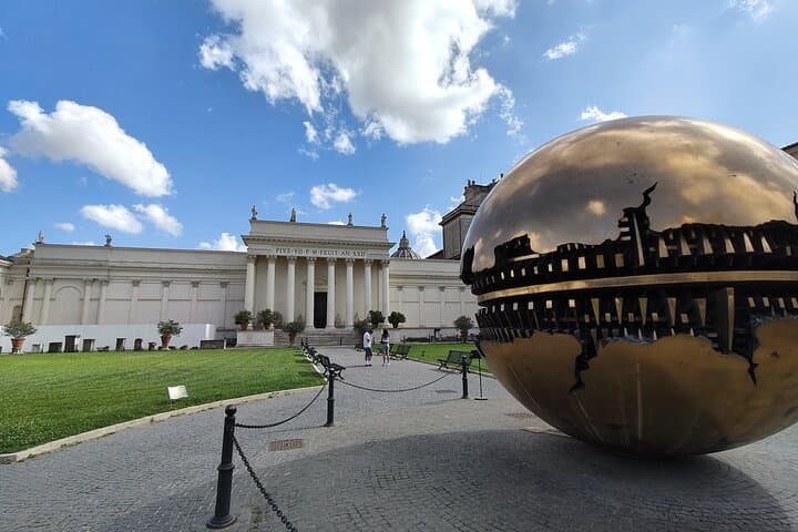 Vatican Skip the Line Guided Tour Museums and Sistine Chapel