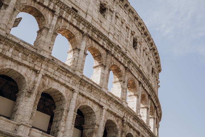Rome: Express Colosseum Tour with Roman Forum Access