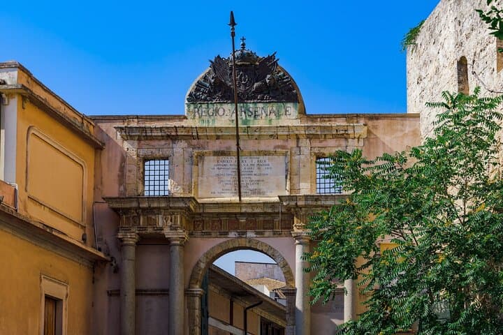 Elephant Tower (Torre dell'Elefante): The imposing 14th century fortified gate, guardian of the entrance to Castello.