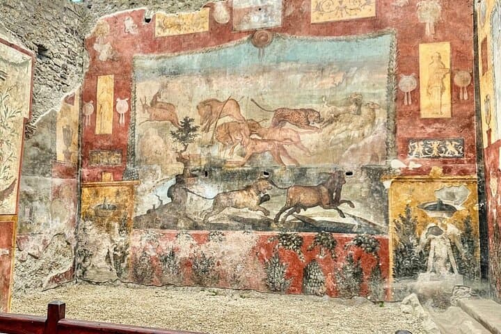 Pompeii with an Archaeologist Shared / Private Tour from Sorrento