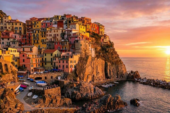 Cinque Terre: Self‑Guided Views, Vineyards and Villages