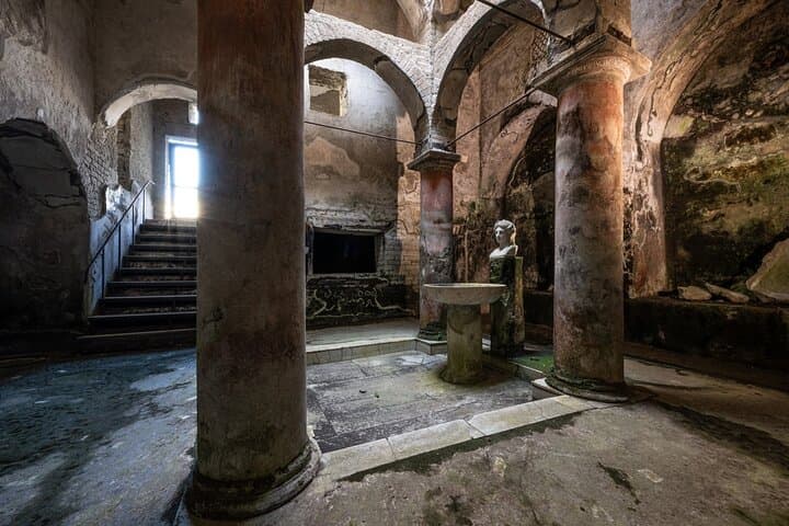 Herculaneum Private Guided Tour with round Trip private Transfer