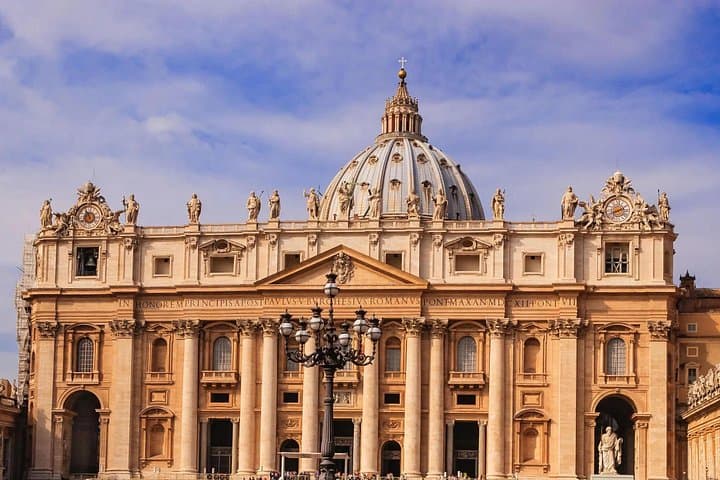 Vatican Museum & Sistine Chapel Ticket with skip the line