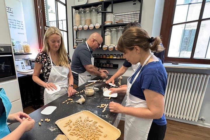 Vegan Pasta in Verona in a family home Kitchen