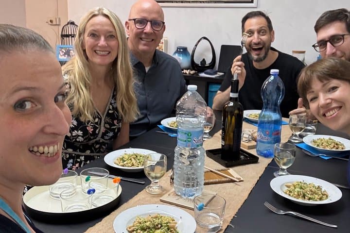 Vegan Pasta in Verona in a family home Kitchen
