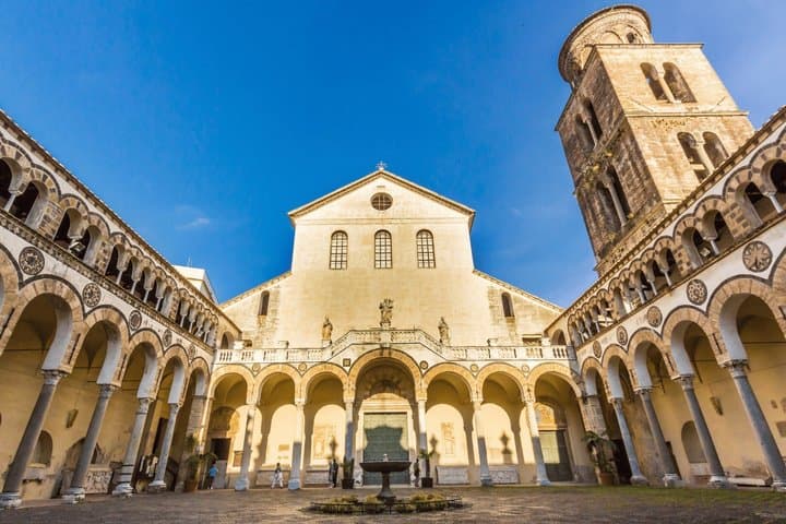 Salerno Must-see Attractions Private Guided Walking Tour