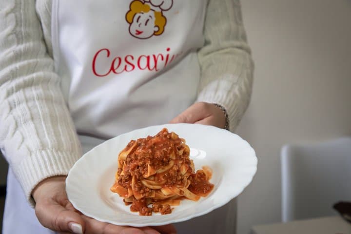 Lecco: Dining Experience & Show Cooking at a local's Home