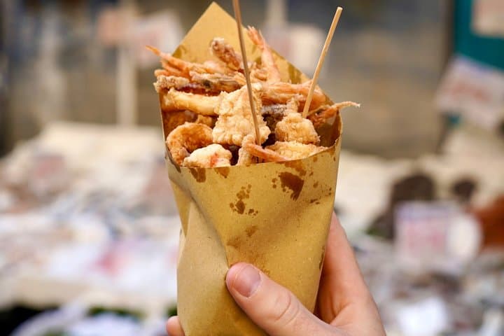 Naples Food Tour: 10+ Tastings from Pizza to Limoncello