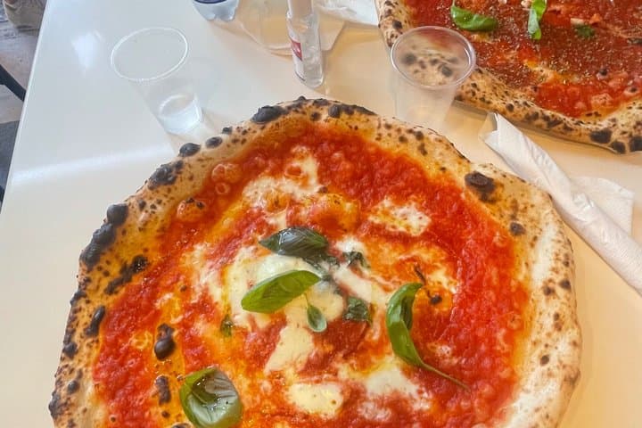 Naples Food Tour: 10+ Tastings from Pizza to Limoncello