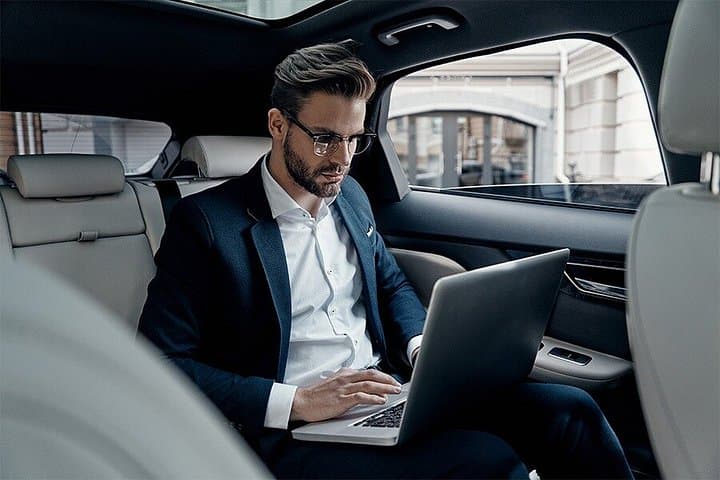 Private Transfer from Rome to Fiumicino or Ciampino Airport
