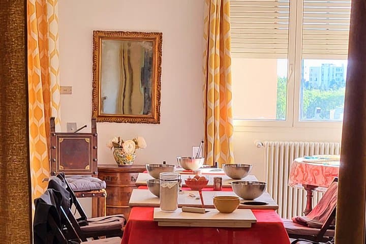 the pasta class room