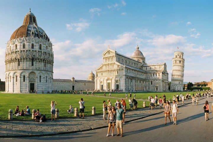 Self-Guided Pisa Tour: Leaning Tower, Cathedral & Old Town