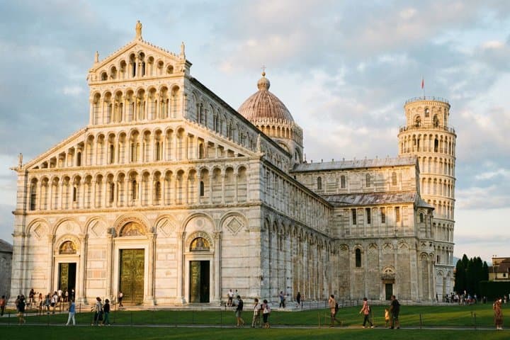 Self-Guided Pisa Tour: Leaning Tower, Cathedral & Old Town