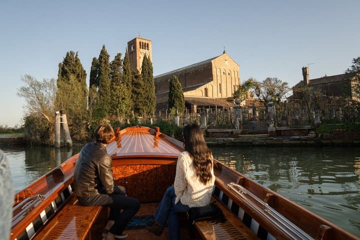 Venice Lagoon Tour with Historic Venetian Boat