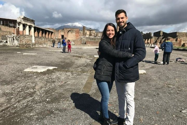Pompeii and Mount Vesuvius Day Trip from Rome with Lunch