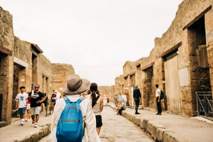 2-Day Amalfi Coast, Positano & Pompeii Overnight Tour from Rome
