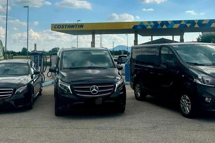 Private Transfer from Venice City or Port to Venice Airport (VCE)