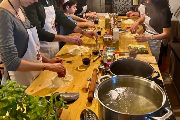 Gluten Free Pasta Class Florence with Limitless Wine