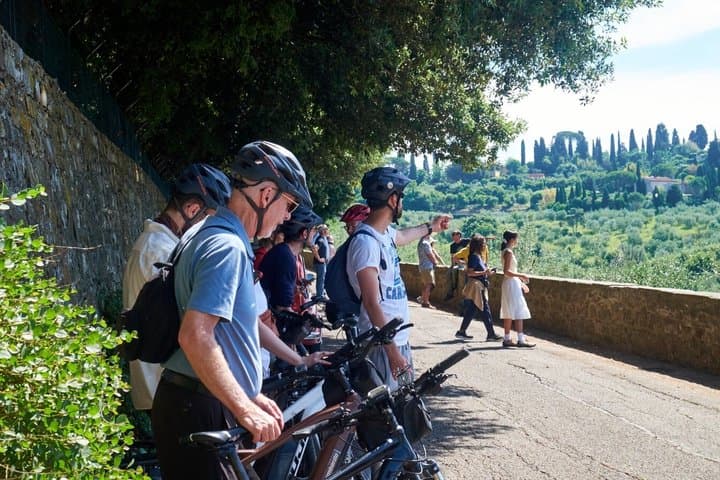 2.5-Hour Florence Hills E-Bike Tour with Tuscan Olive Oil Tasting