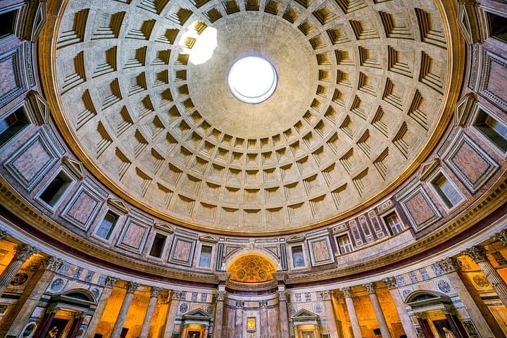 Classic Rome Private Walking Tour: Pantheon & Piazzas