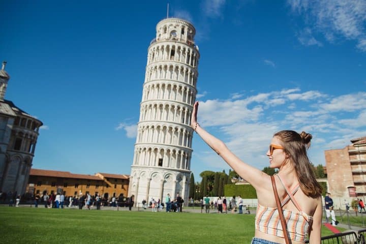 Cinque Terre Day Trip with Optional Hiking or Pisa from Florence