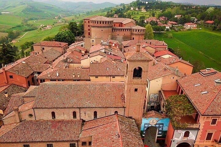 MAGIC DOZZA - Half Day Tour from Bologna