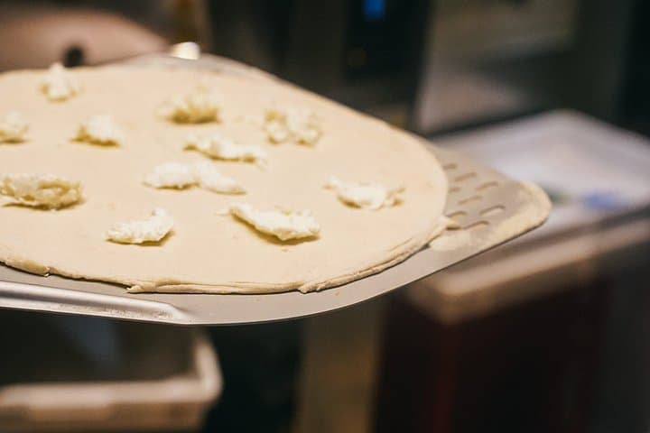 Pizza cooking class in a true pizzeria in the heart of Verona