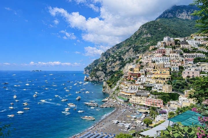 Full-Day Tour in Pompeii, Sorrento and Amalfi Coast