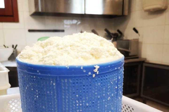Private Cheese Making and Tasting Tour from Cagliari - with Lunch