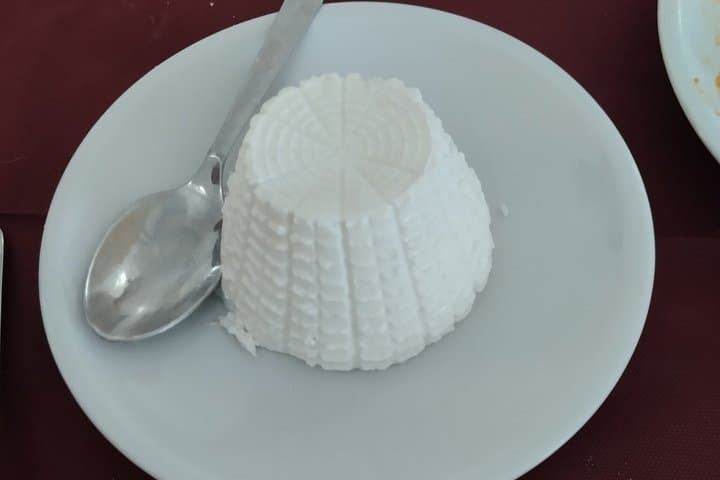 Private Cheese Making and Tasting Tour from Cagliari - with Lunch