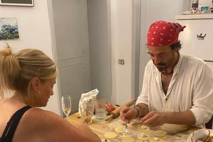 Market Tour and Cooking Class with a Venetian Sailor