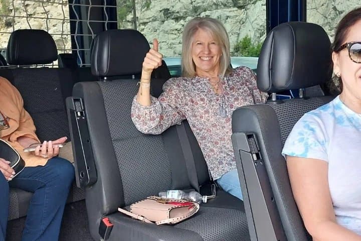 Private Transfer Naples ⇄ Sorrento with English-Speaking Driver