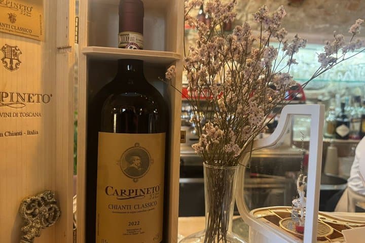 Florence Tuscan Wine Tasting in a Traditional Local Osteria