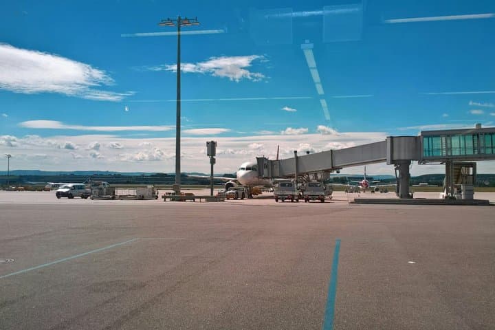 Transfer from Fiumicino/Ciampino Airport to Rome City Center