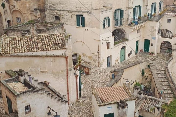 Full-day tour of Matera and Altamura by bus from Bari
