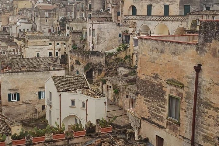 Full-day tour of Matera and Altamura by bus from Bari