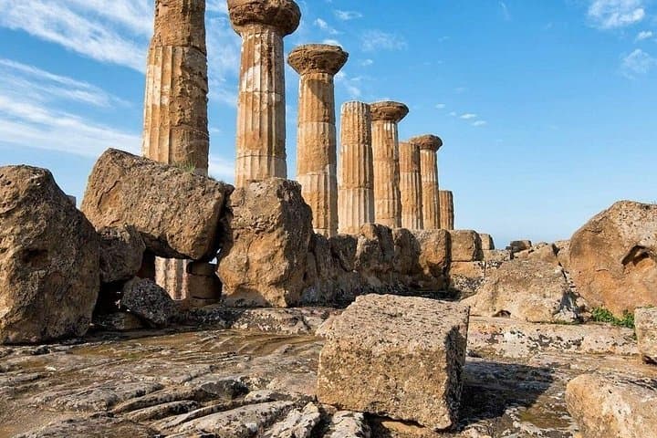 From Palermo: Valley of the Temples and Roman Villa of Casale with Guide