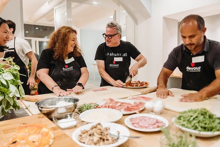 Rome Pizza & Tiramisù Cooking Class with Unlimited Wine